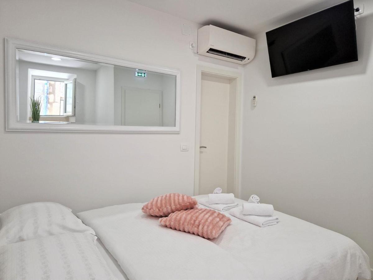 M&m Guest house *